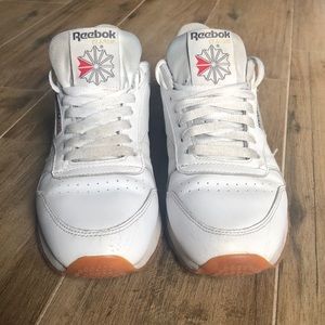 Size 8 Reebok Classics